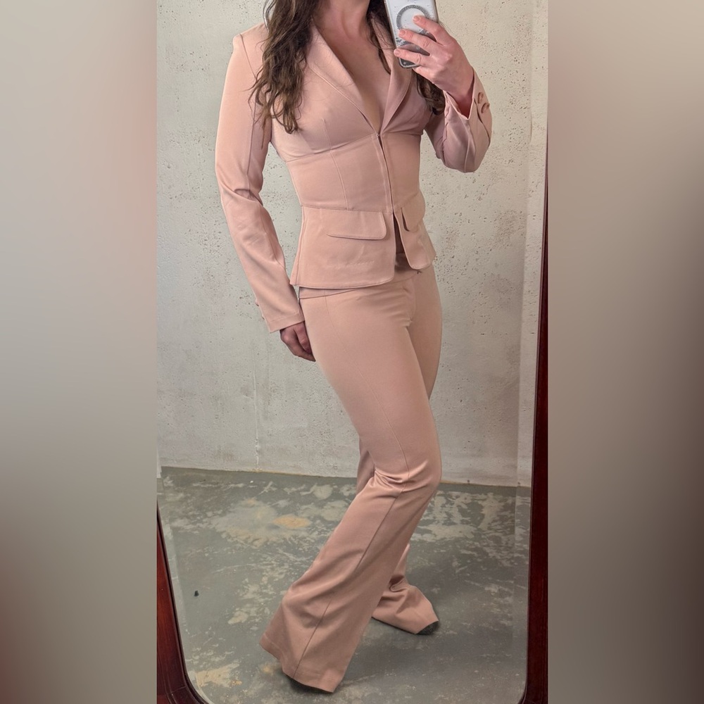 Aziz Boutique Women's Pink Two Piece Suit Blazer and Pants Set NEW Size Small